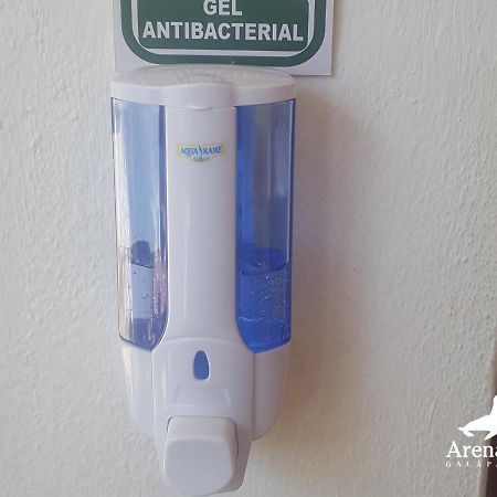 Hostal Arena Negra Puerto Ayora  Exteriér fotografie