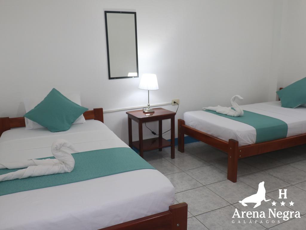 Hostal Arena Negra Puerto Ayora  Exteriér fotografie