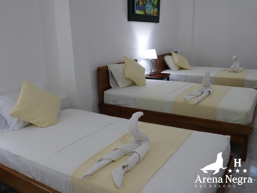 Hostal Arena Negra Puerto Ayora  Exteriér fotografie