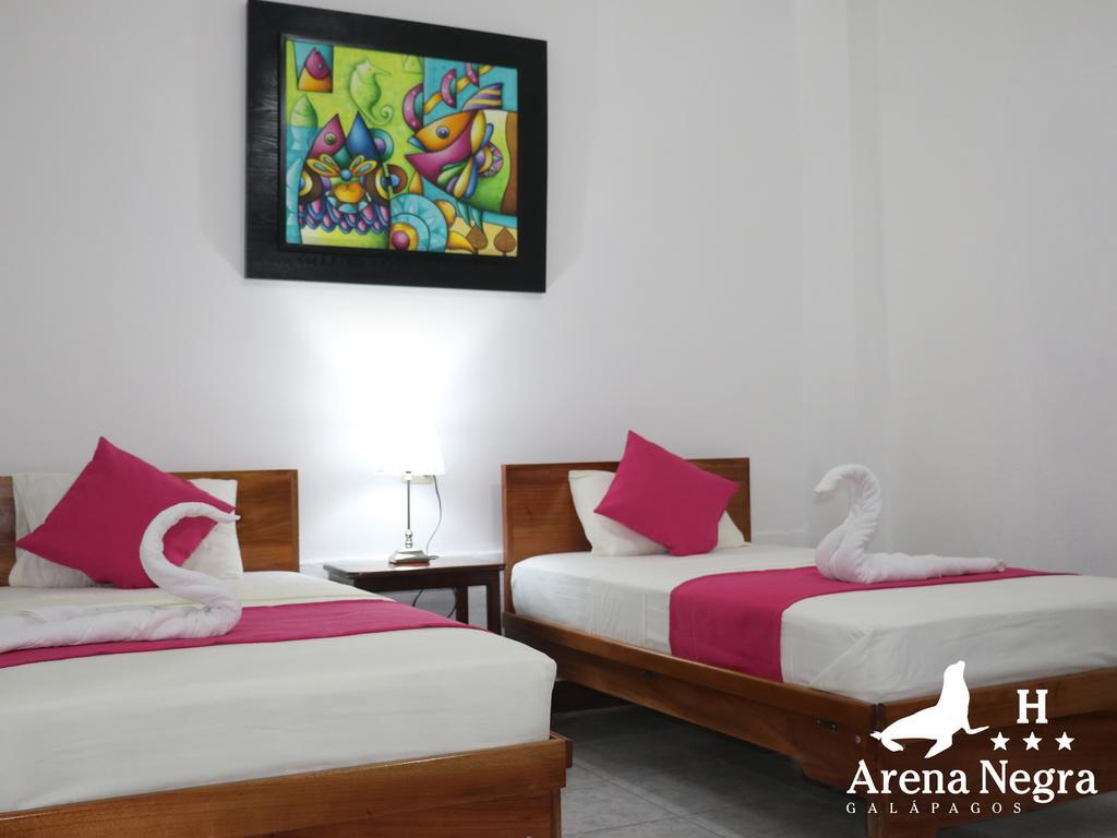 Hostal Arena Negra Puerto Ayora  Exteriér fotografie