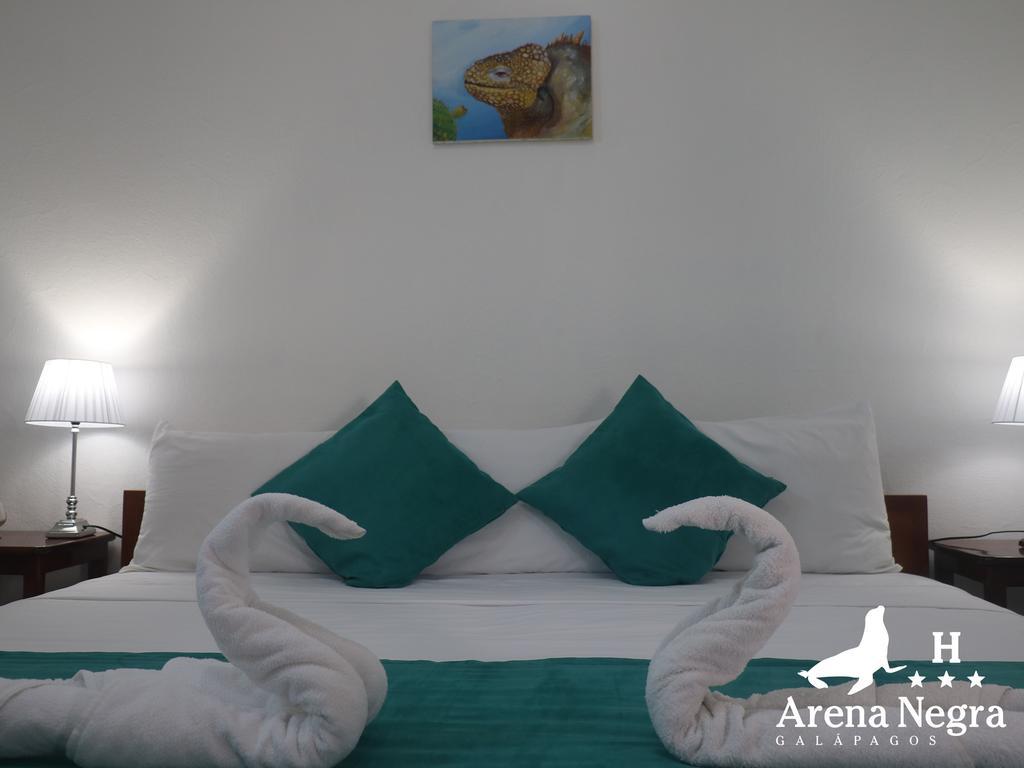 Hostal Arena Negra Puerto Ayora  Exteriér fotografie