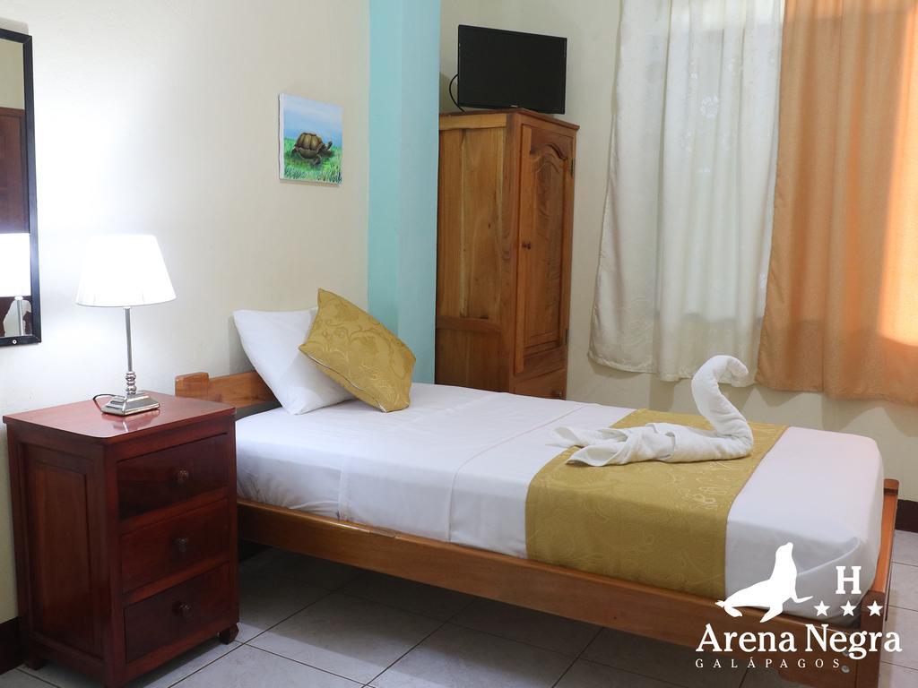 Hostal Arena Negra Puerto Ayora  Exteriér fotografie