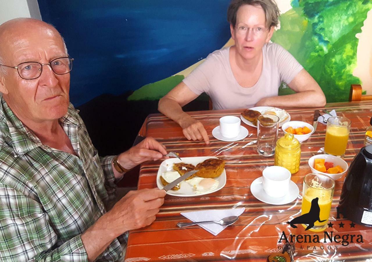 Hostal Arena Negra Puerto Ayora  Exteriér fotografie