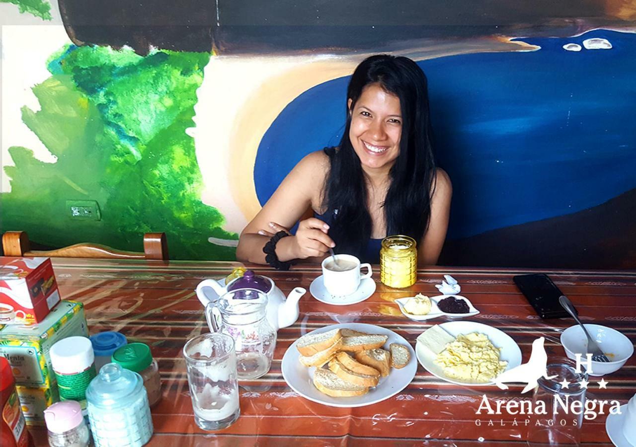 Hostal Arena Negra Puerto Ayora  Exteriér fotografie